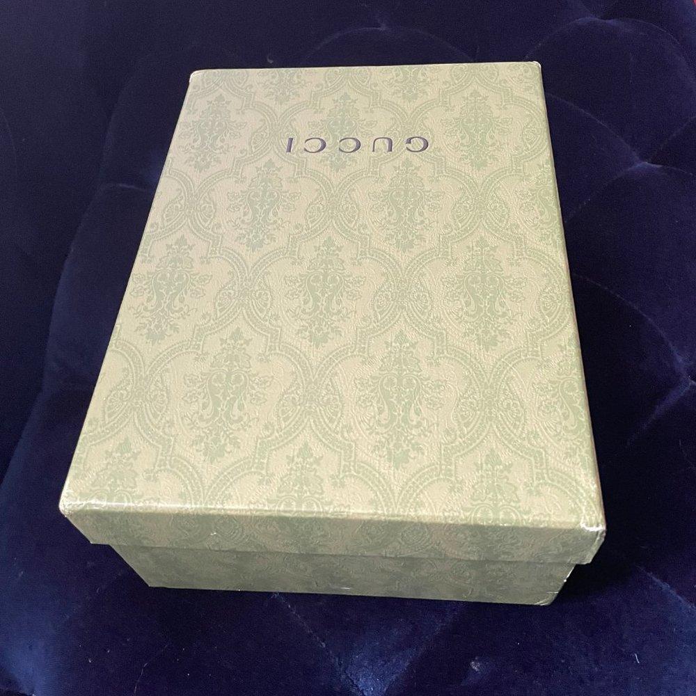 Gucci Box - Picture 2 of 3